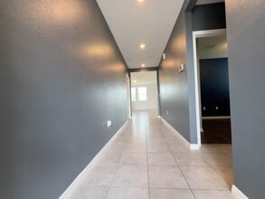 512 Mckenna Dr in Winter Haven, FL - Building Photo - Building Photo