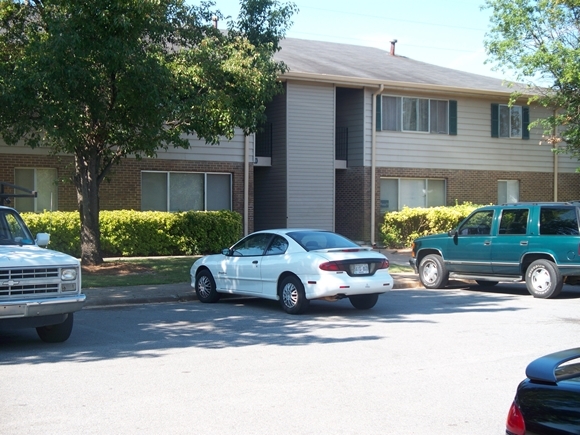 Smith Heights Apartments in Perry, GA - Building Photo