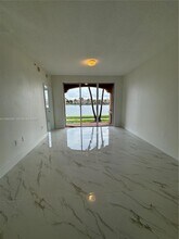 6360 NW 114th Ave, Unit 206 in Doral, FL - Building Photo - Building Photo