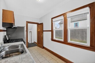 1927 Harriet St in Racine, WI - Foto de edificio - Building Photo