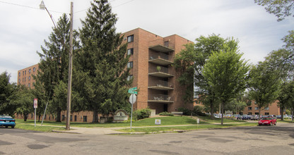 Lyngblomsten Apartments in St. Paul, MN - Building Photo - Building Photo