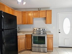 2455 8th Ave N in St. Petersburg, FL - Building Photo - Building Photo