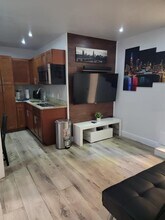 2302 Rochelle Ave in Kissimmee, FL - Building Photo - Building Photo