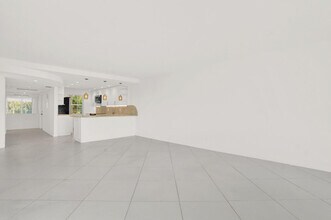 804 Cypress Blvd in Pompano Beach, FL - Building Photo - Building Photo