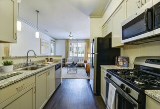 SETA in La Mesa, CA - Building Photo - Building Photo