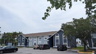 4227 Pershing Pointe Pl