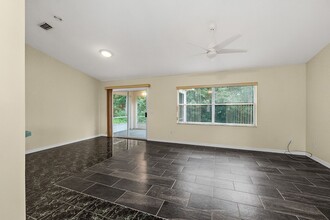 40 Westgate Ln in Palm Coast, FL - Building Photo - Building Photo