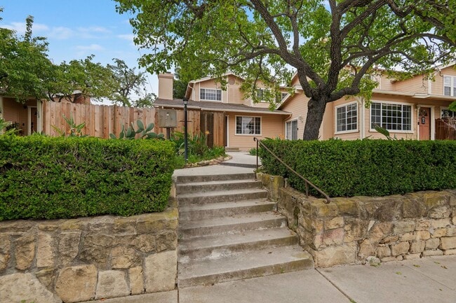 1206 Blanchard St in Santa Barbara, CA - Building Photo - Building Photo