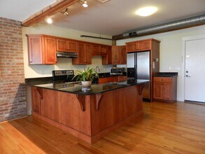 505 Fay St in Columbia, MO - Building Photo - Building Photo