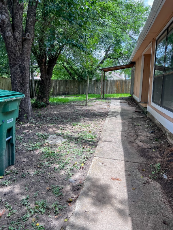 12704 Hollandale Dr in Houston, TX - Building Photo - Building Photo