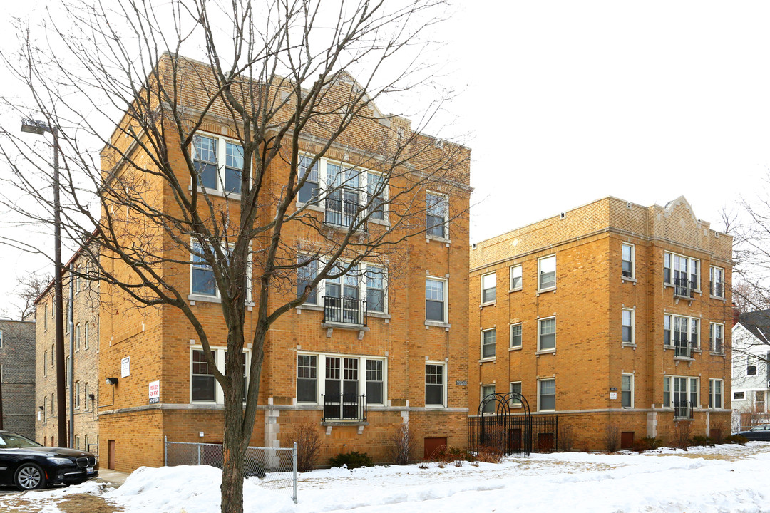 730-736 Reba Pl in Evanston, IL - Building Photo