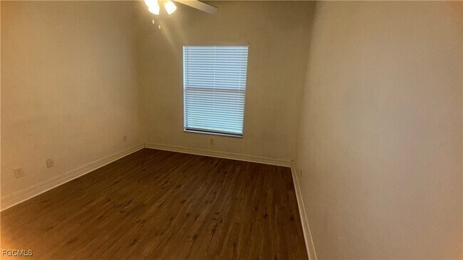 616 Columbus Ave in Lehigh Acres, FL - Building Photo - Building Photo