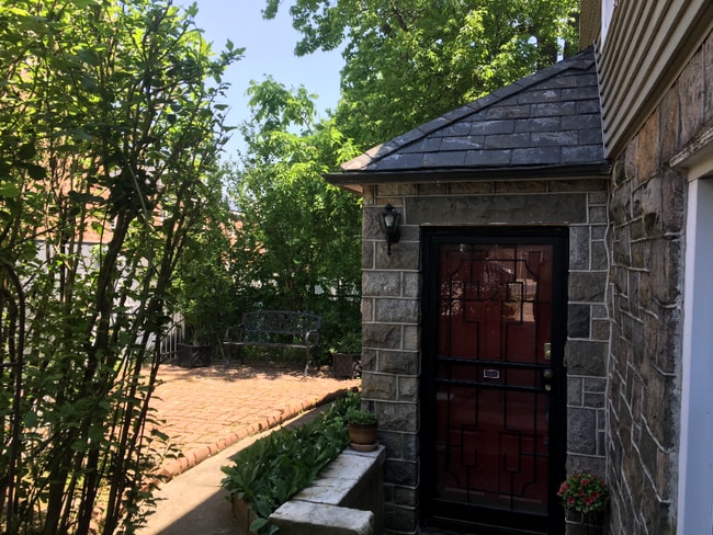 2566 Pearsall Ave in Bronx, NY - Building Photo - Building Photo