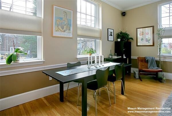 245 Beacon St, Unit 4 in Somerville, MA - Building Photo - Building Photo