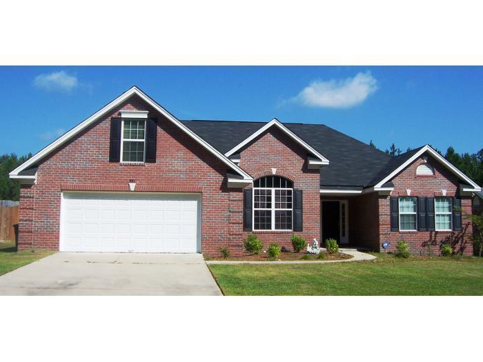 387 Shady Hill Cir in Richmond Hill, GA - Building Photo