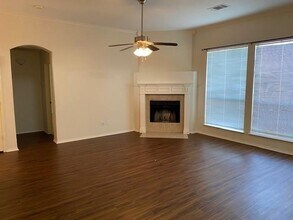 1004 Cutting Horse Dr in Mansfield, TX - Building Photo - Building Photo