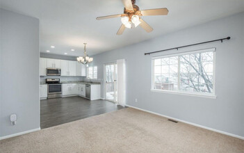 2527 S Andes Cir in Aurora, CO - Building Photo - Building Photo