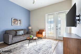 1000 Western Breeze Circle in Davenport, FL - Building Photo