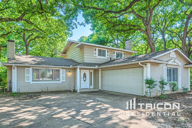 2606 Olympia Ct in Arlington, TX - Building Photo - Building Photo