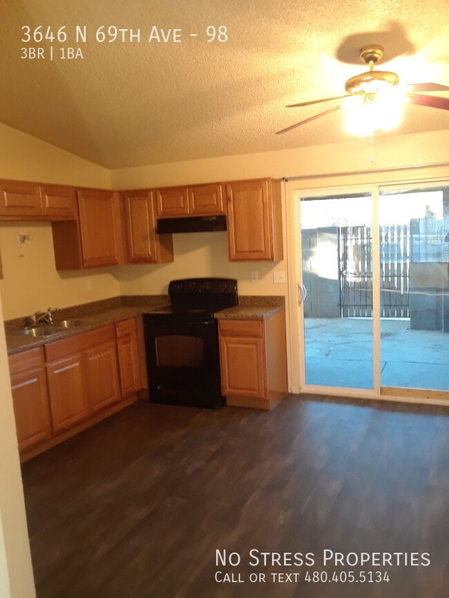 3646 N 69th Ave in Phoenix, AZ - Building Photo - Building Photo