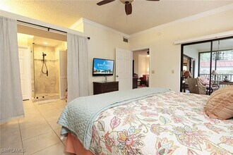 563 Serendipity Dr in Naples, FL - Building Photo - Building Photo