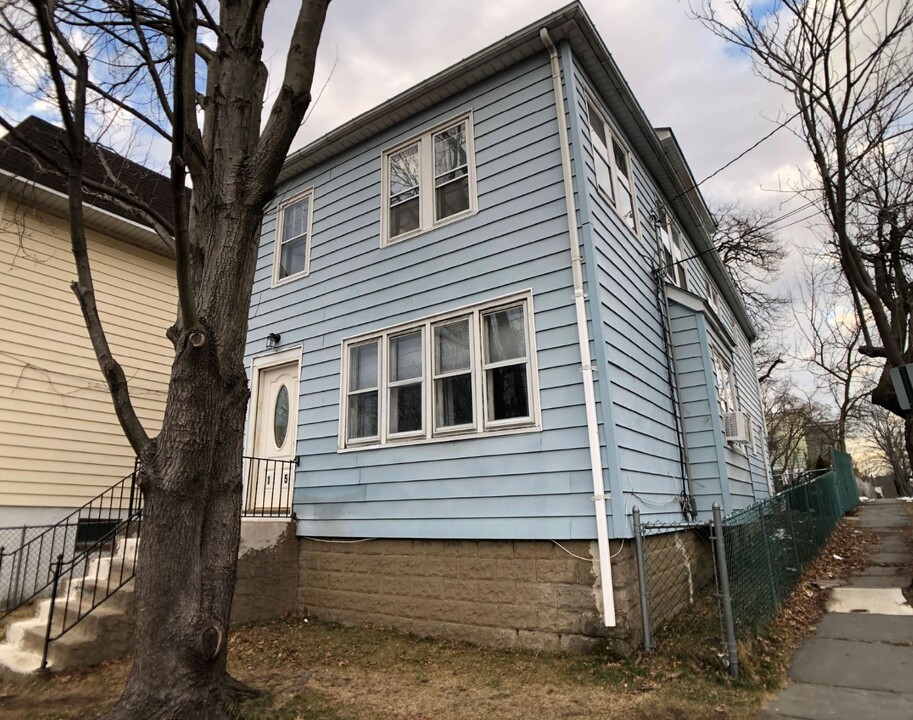 15 Arbor St in Yonkers, NY - Building Photo