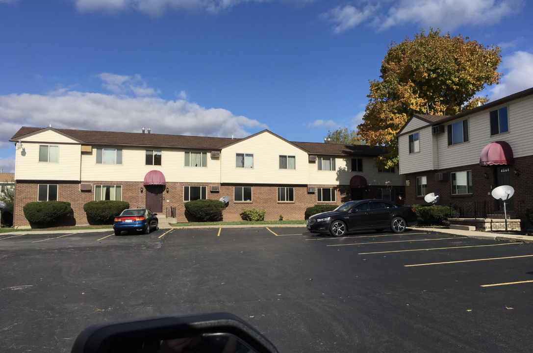 311 Central Ave in Lancaster, NY - Building Photo