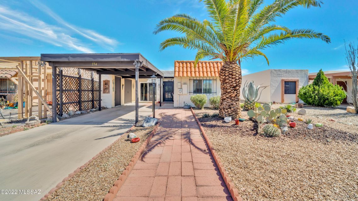 394 N Calle Del Chancero in Green Valley, AZ - Building Photo