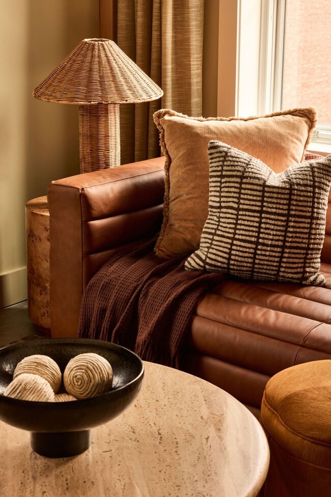 41 Martin Luther King Jr Blvd in Savannah, GA - Foto de edificio - Building Photo