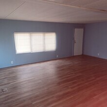 463A Logan Ave in Orange Park, FL - Building Photo - Building Photo