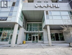 318 Spruce St in Waterloo, ON - Building Photo - Building Photo