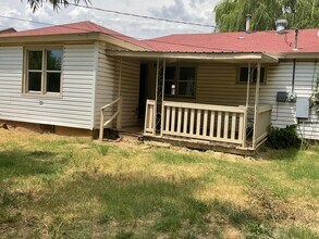 3916 SE 11th St in Del City, OK - Building Photo - Building Photo