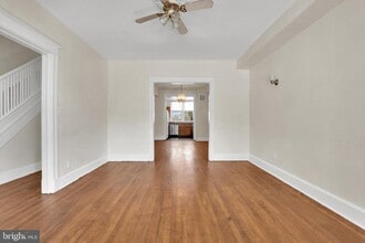 5731 9th St NW in Washington, DC - Foto de edificio - Building Photo