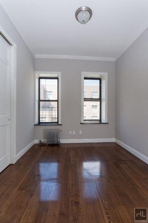 East 100th Street in New York, NY - Building Photo