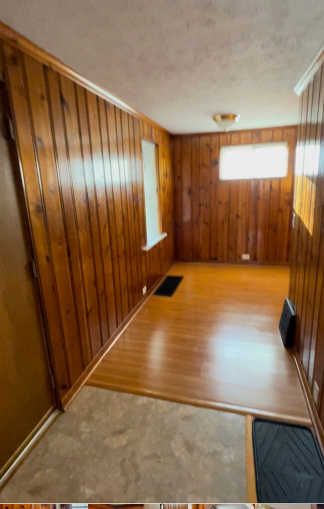 1522 Bradford St NW in Warren, OH - Building Photo - Building Photo