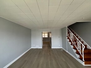 6323 Crafton St in Philadelphia, PA - Building Photo - Building Photo