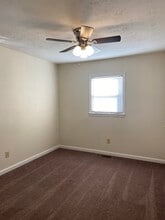 24 White Cir in Winchester, KY - Building Photo - Building Photo