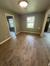 1122 E Louisiana St in Norman, OK - Building Photo - Building Photo