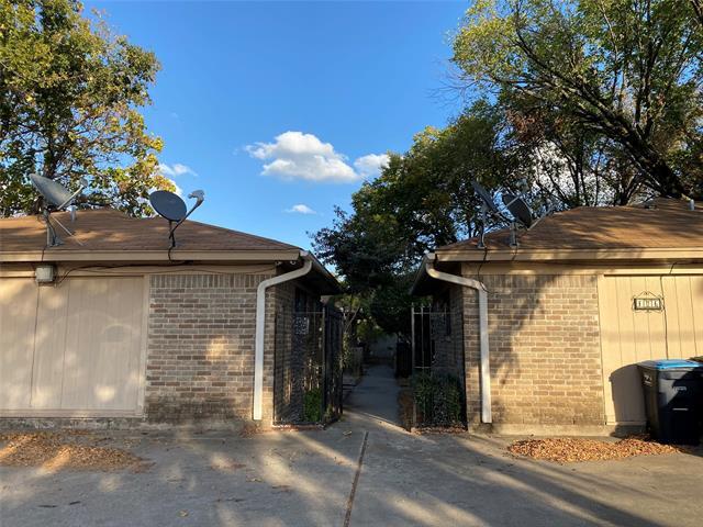 106 Priddy Ln in Fort Worth, TX - Building Photo