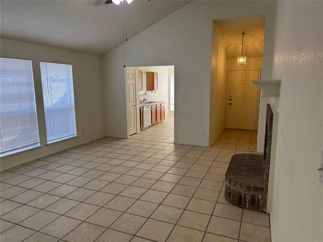 8045 Cannonwood Dr in Fort Worth, TX - Building Photo - Building Photo
