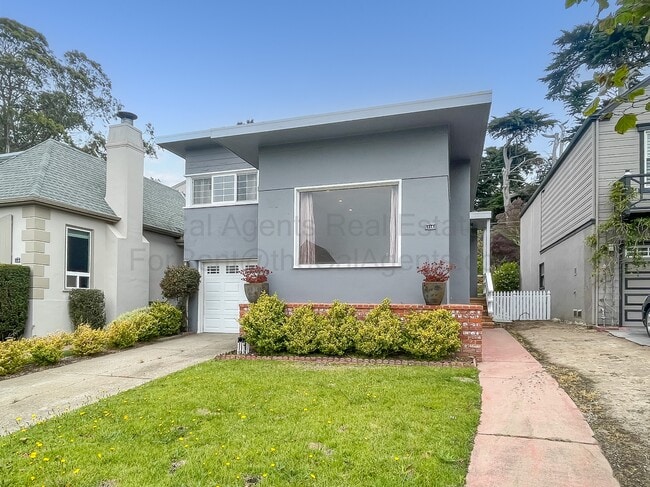 property at 114 Wilshire Ave