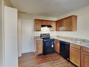 7703 Vincent Ct in Indianapolis, IN - Building Photo - Building Photo