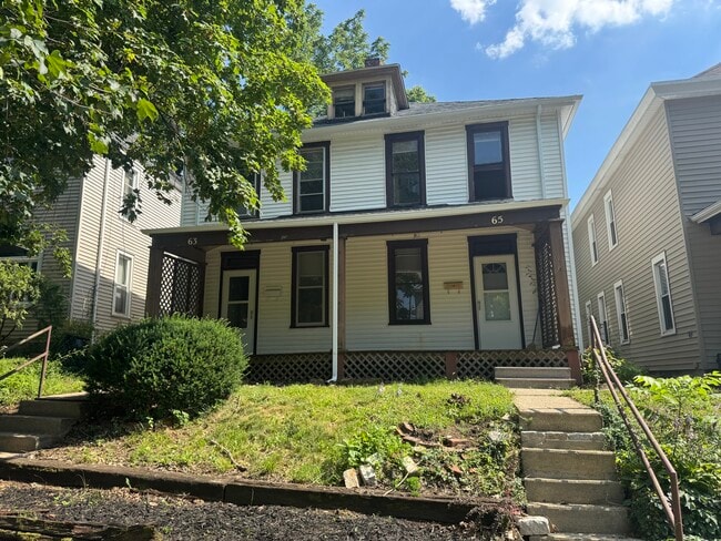 property at 65 W Blake Ave