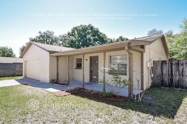 419 Forest Oak Dr in Seffner, FL - Building Photo - Building Photo