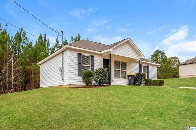 1030 Moonlite Dr in Odenville, AL - Building Photo - Building Photo