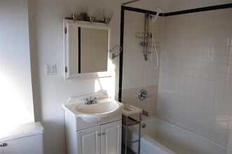 504 Washington St in Hoboken, NJ - Building Photo - Building Photo