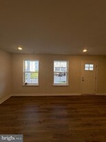 26 Anderson Dr in Bridgeport, PA - Building Photo