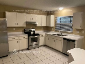 11006 62nd St N in Pinellas Park, FL - Foto de edificio - Building Photo