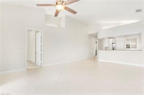 7854 Hawthorne Terrace-Unit -1303 in Naples, FL - Foto de edificio - Building Photo