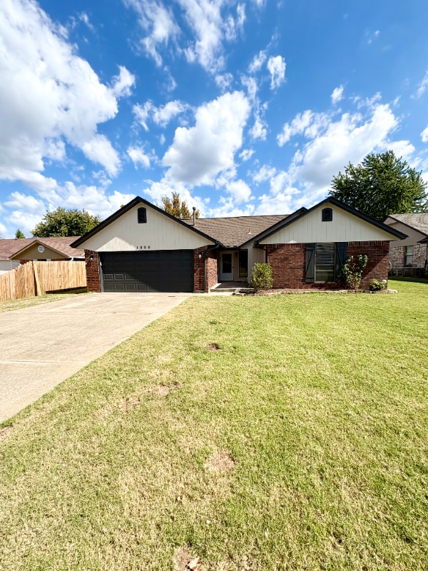 1800 Cimarron Trail in Choctaw, OK - Building Photo - Building Photo